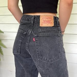 Vintage Levi’s 550 Black